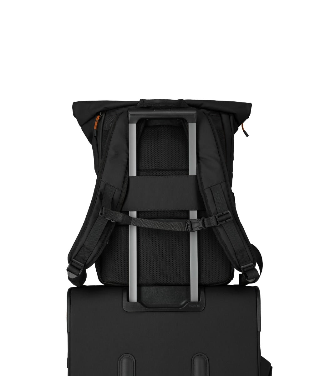 Travelite Briize Rygsæk M Roll Up Sort
