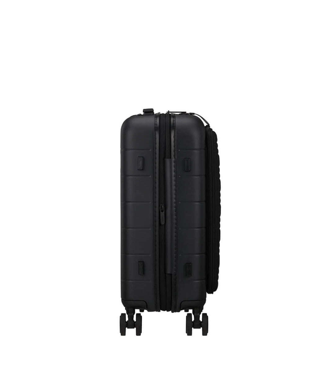 American Tourister Nova Stream Sort Business Kabinekuffert