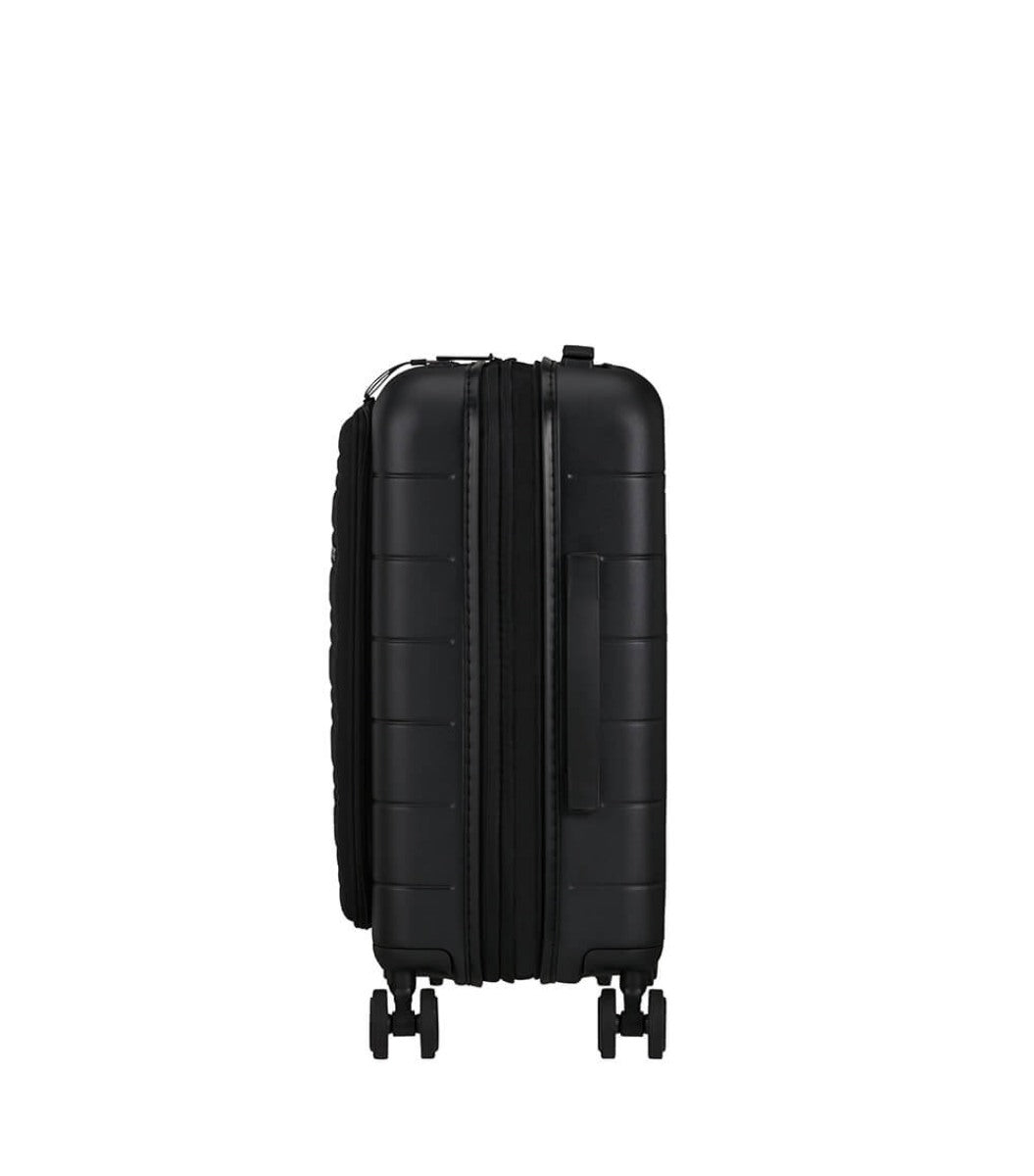 American Tourister Nova Stream Sort Business Kabinekuffert