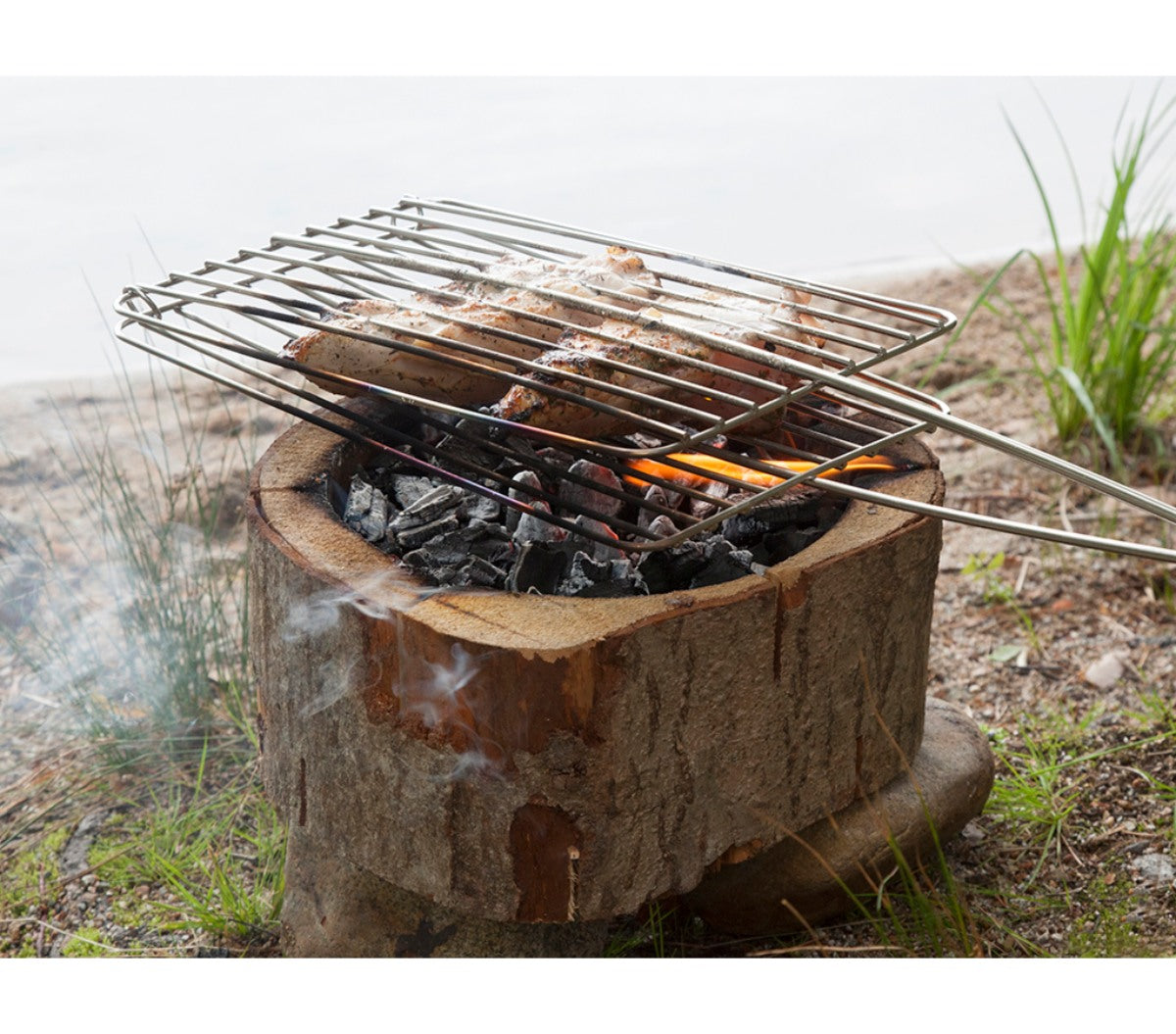 Muurikka Grillrist med træhåndtag