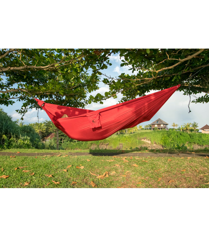 Ticket To the Moon Campact Hammock Burgundy