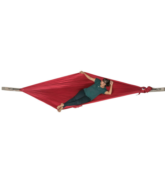 Ticket To the Moon Campact Hammock Burgundy